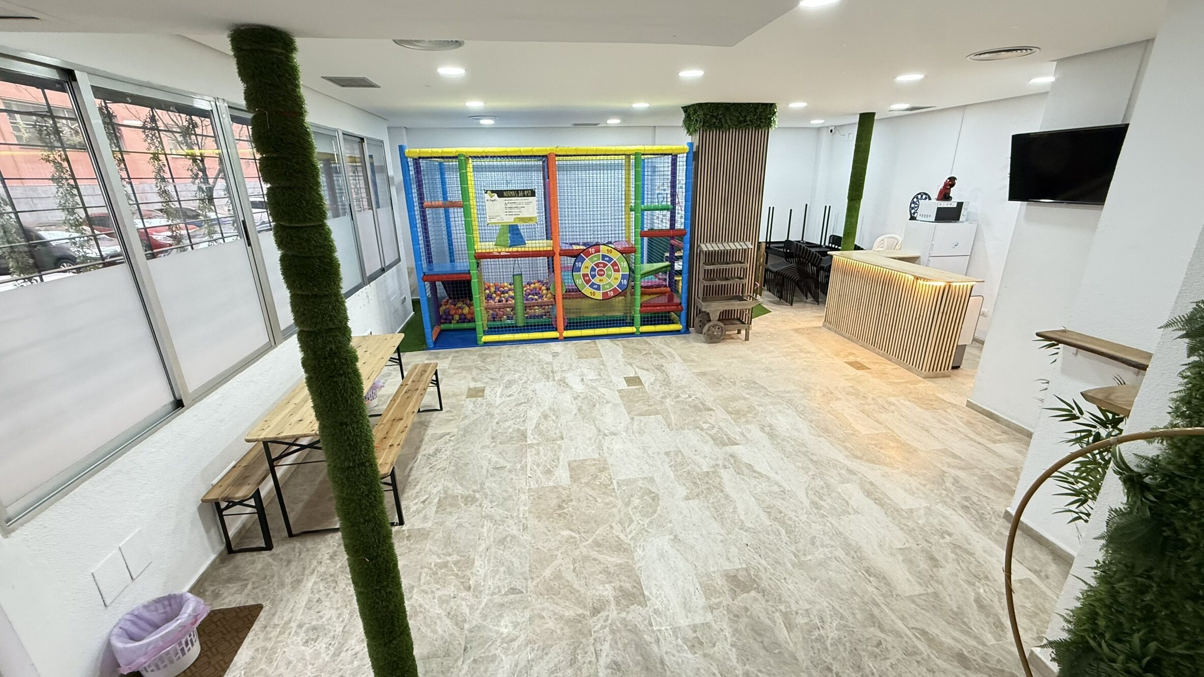 Traspaso espacio infantil y sala de cumpleaños en Los Bermejales